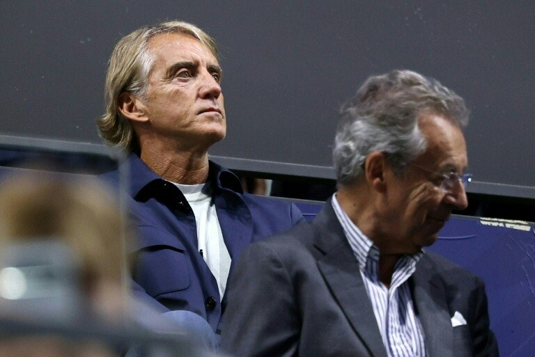 Mancini traz nove novatos para a primeira equipe de seu retorno à Itália