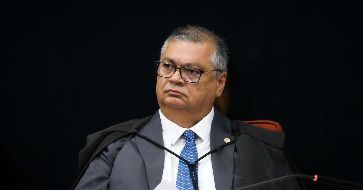 Dino pede a Fachin investigação sobre ligação entre Master e instituto fundado por André Mendonça