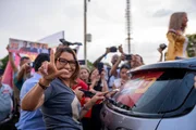 Ato do Comitê em apoio à candidatura do presidente Lula contou com presença de Janja e candidato ao governo do DF Leandro Grass