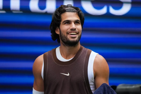 Carlos Alcaraz elogia Zverev: “Melhor jogador do mundo neste momento” - destaque galeria