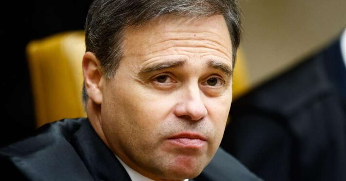 André Mendonça manda soltar filho do 'Careca do INSS' e determina uso de tornozeleira