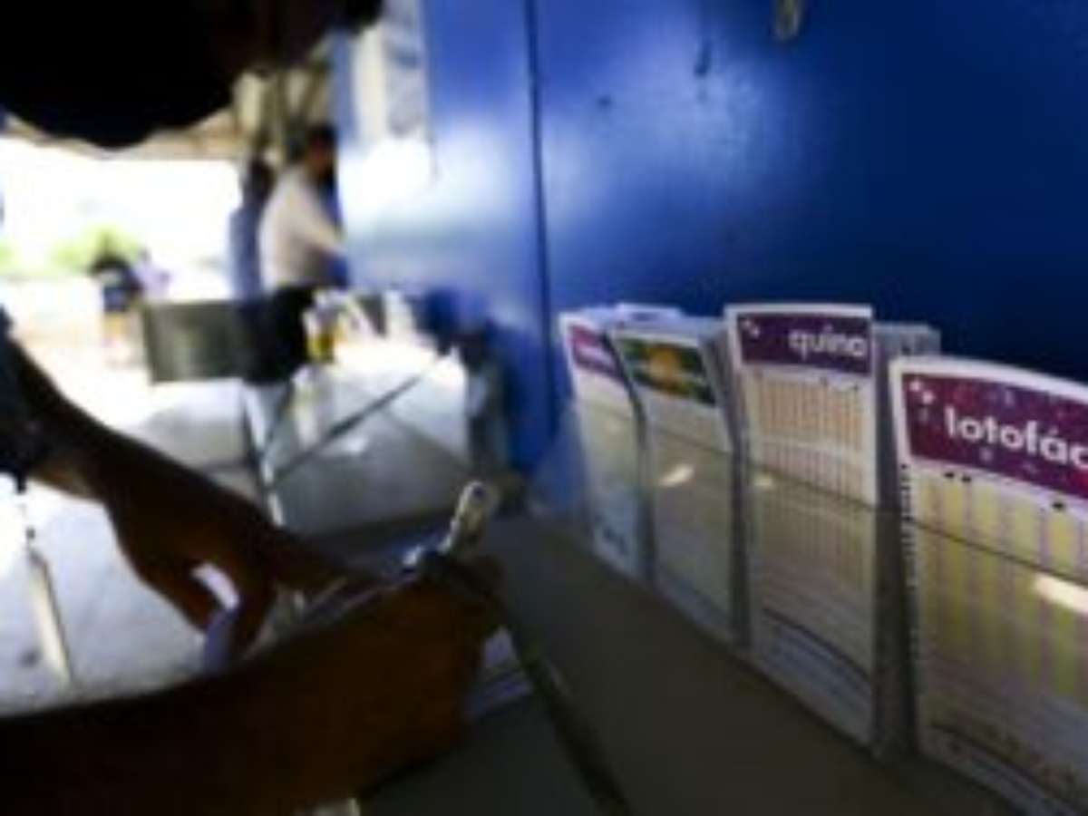 Lotofácil da Independência sorteia prêmio de R$ 300 milhões nesta terça-feira; veja como apostar e horário limite