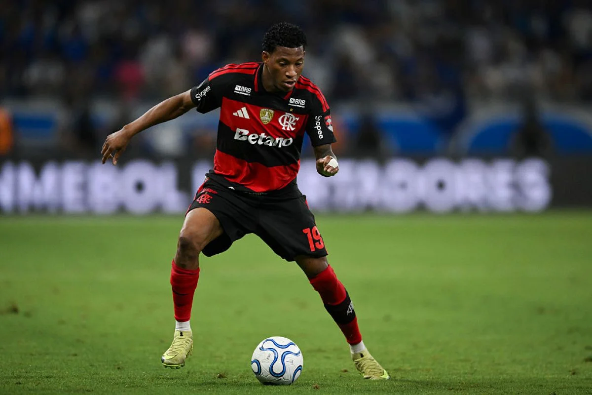 Plata explica transação frustrada ao Dínamo e celebra retorno ao Flamengo