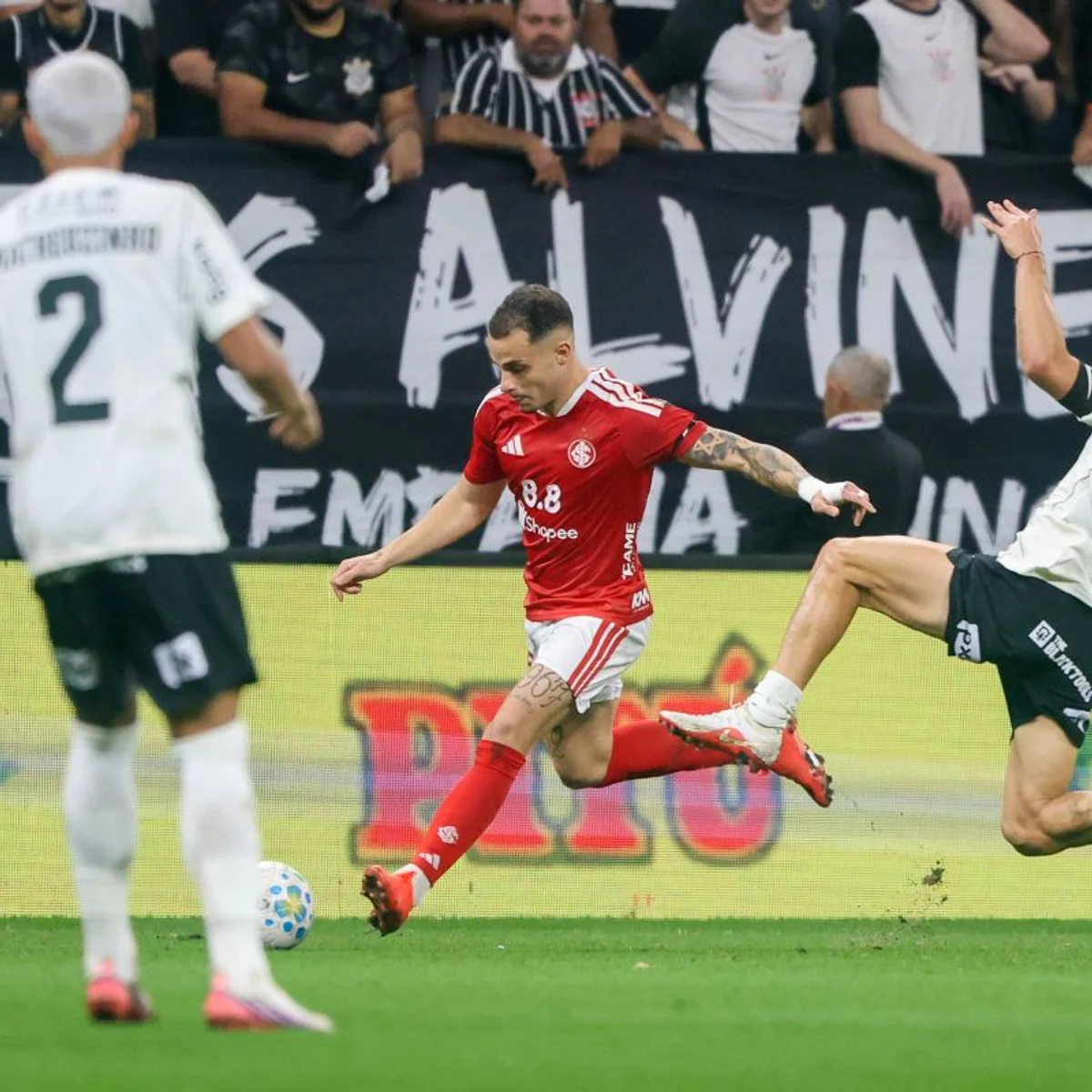 Brasileirão: 29ª rodada inicia com duelos contra o rebaixamento