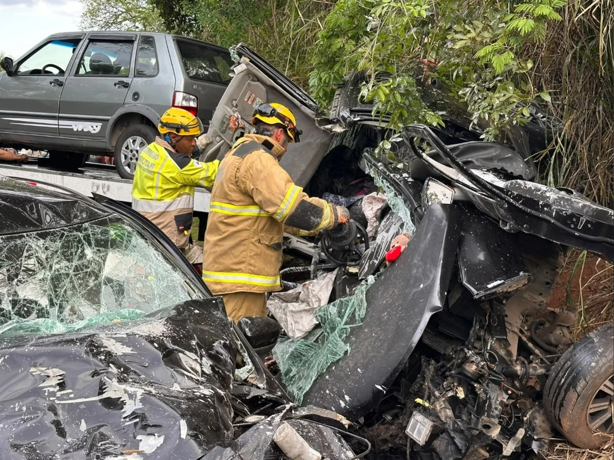 Minas bate recorde de acidentes e lidera mortes em rodovias federais