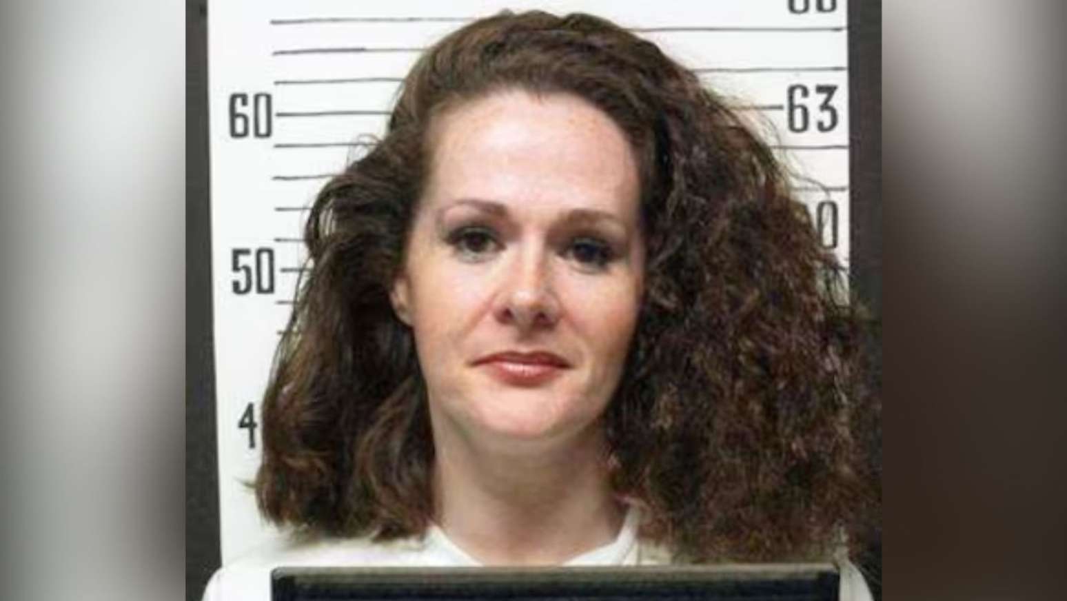 Christa Pike seria a primeira mulher executada no Tennessee em mais de 200 anos; Estado suspende execuções após falha médica