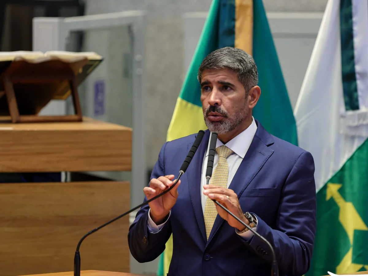 Saiba quem é Roosevelt Vilela, reeleito deputado distrital no DF