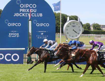 O treinador de duas vezes campeão do Prix de l'Arc de Triomphe, Rouget, desiste em uma emocionante despedida