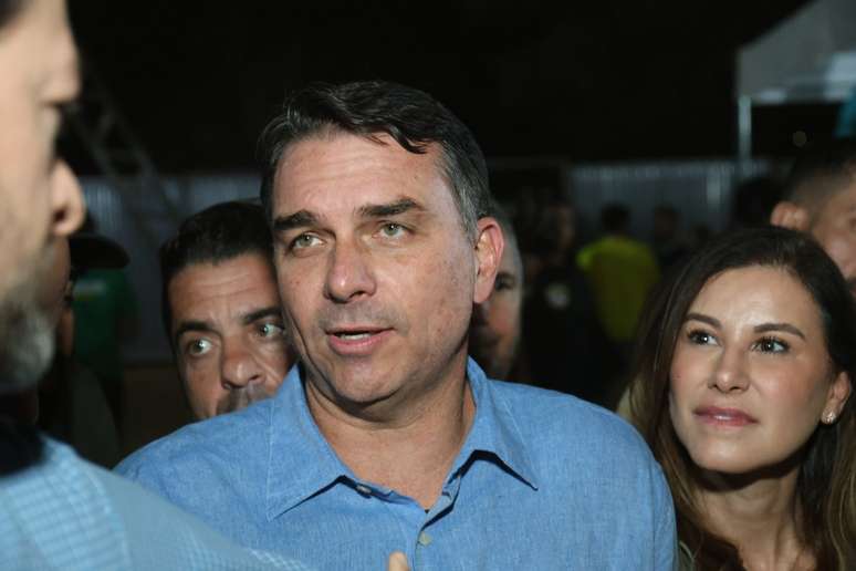 De crise no STF à 'disputa religiosa': 1º turno é marcado por polêmicas e oscilações nas pesquisas