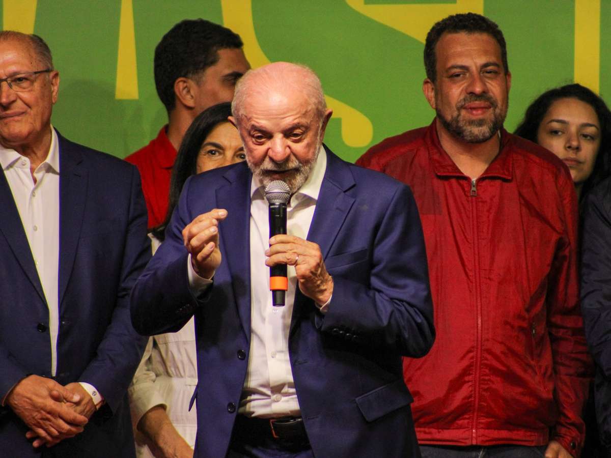 Lula pressiona direita no Senado em votação da escala 6 por 1: ‘A sociedade está de olho’