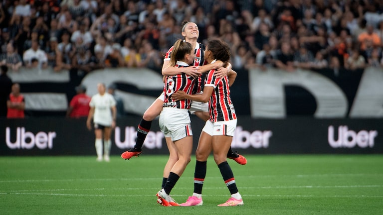 São Paulo bate recorde de público da América do Sul em final do Brasileiro Feminino
