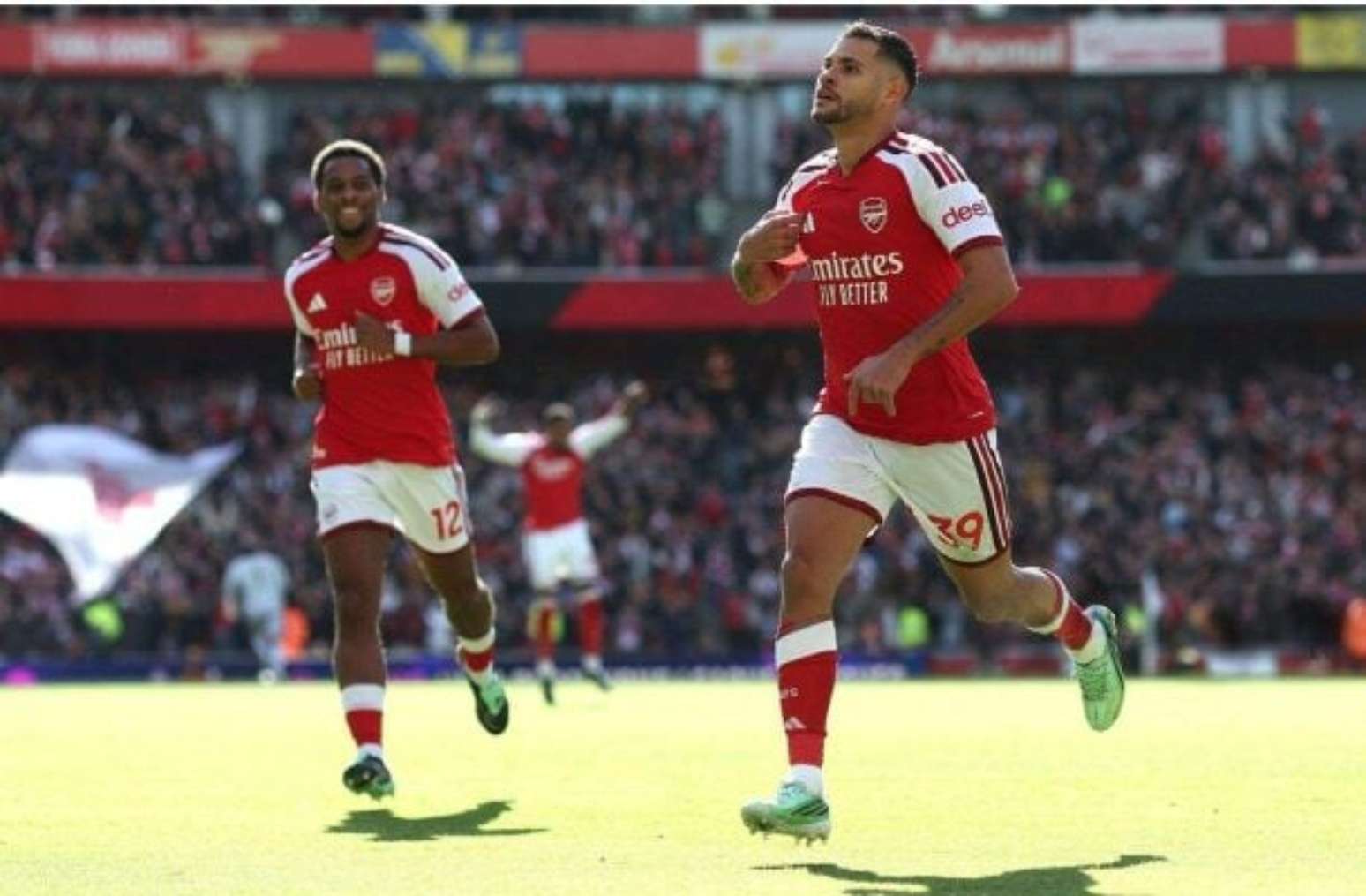 Foto: Charlotte Wilson via Getty Images - Legenda: Arsenal vence Leeds de virada na Premier League / Jogada10