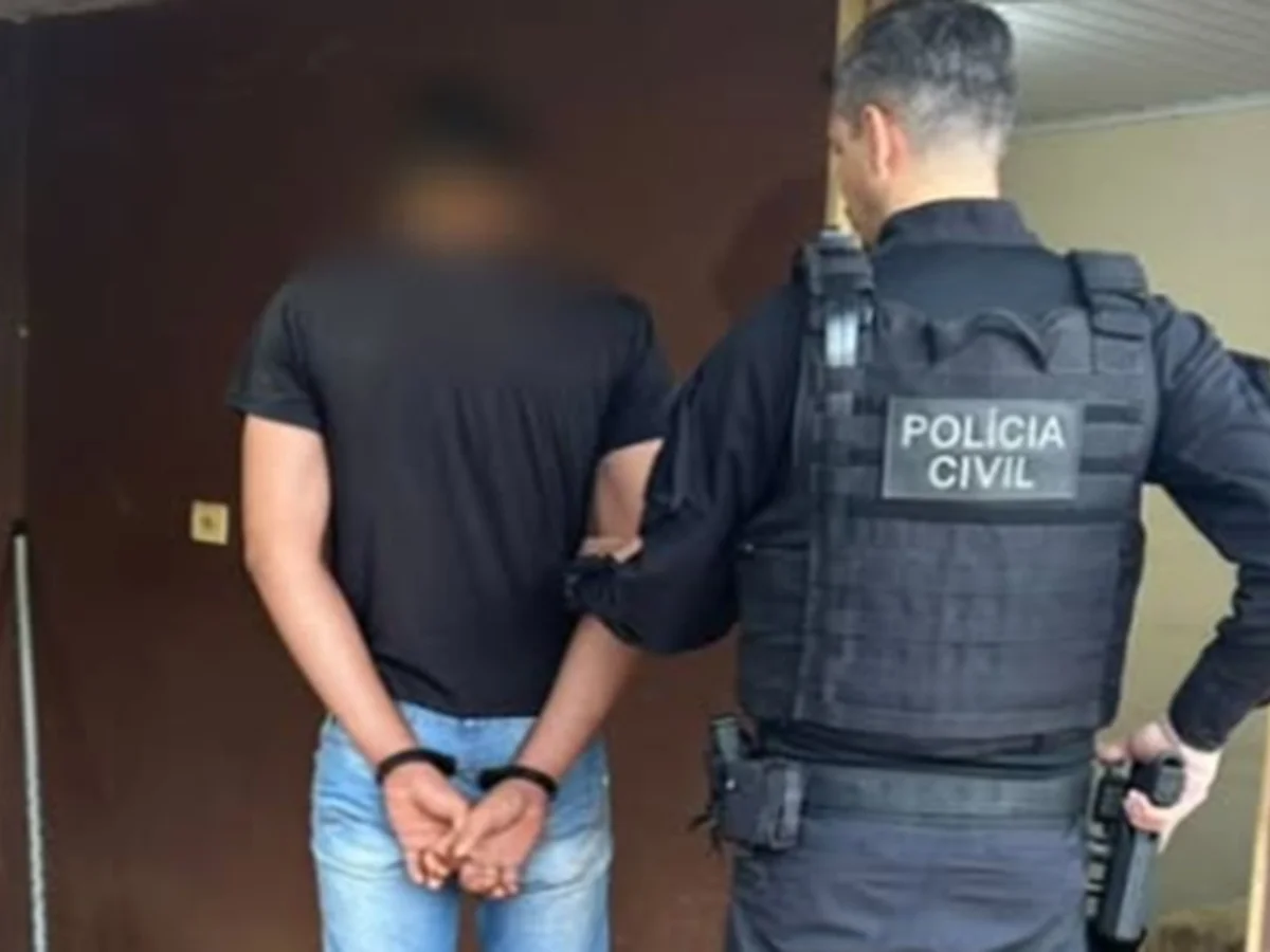 Suspeitos de armazenar e divulgar pornografia infantil são presos pela PCGO
