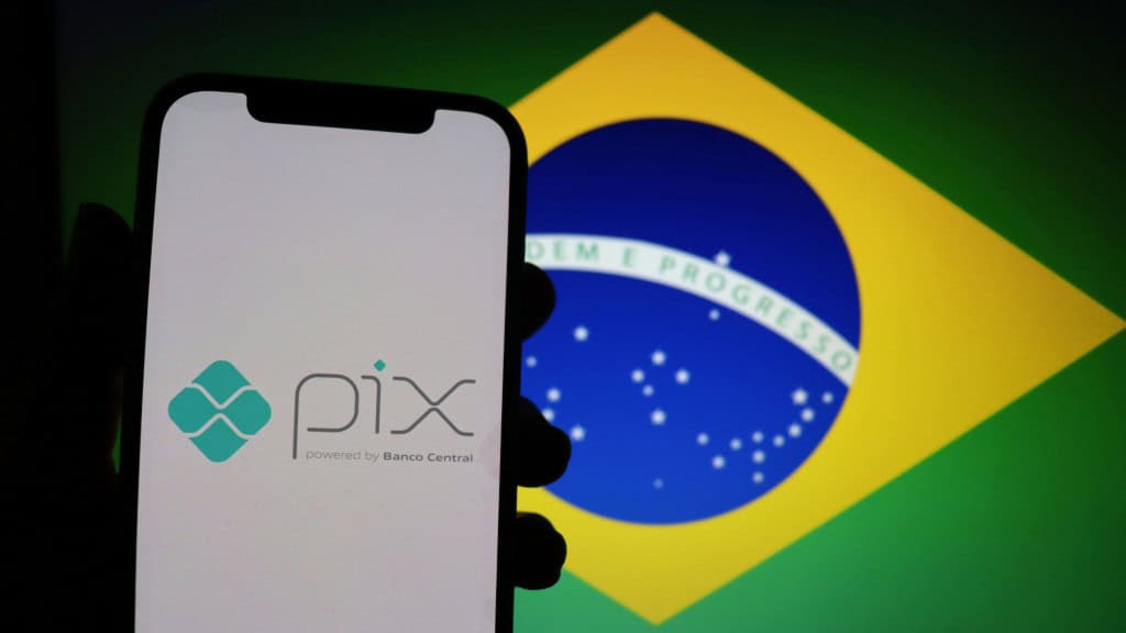 Como o ‘Pix colombiano’ superou o crescimento do modelo do Brasil