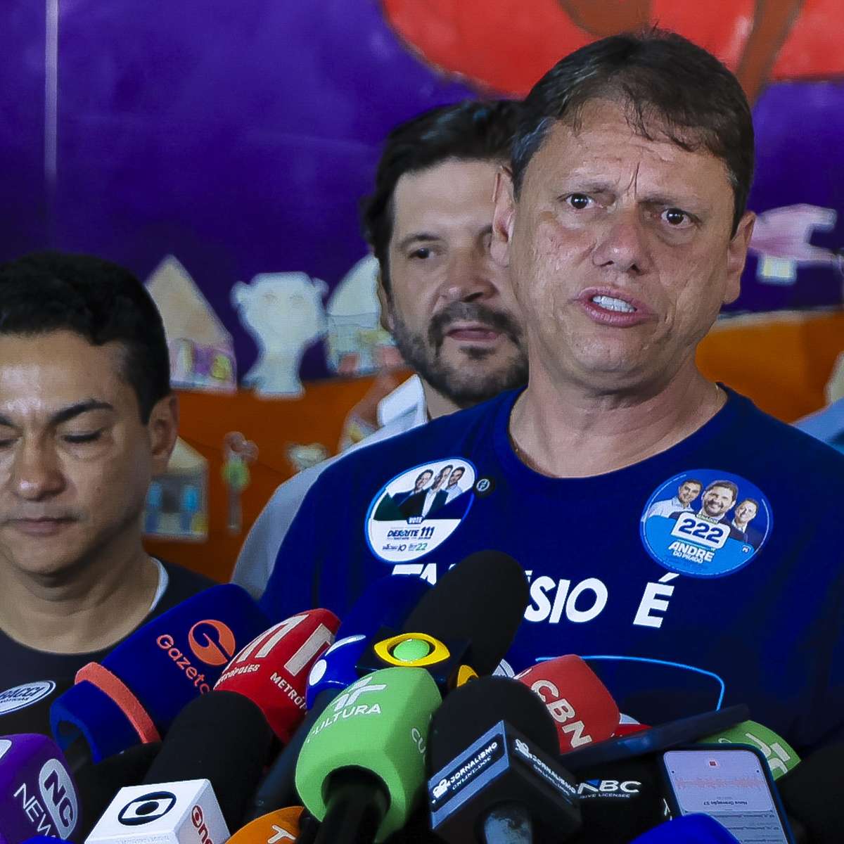 ‘Construímos um consenso num país onde falta consenso’, diz Tarcísio em 1º discurso após ser reeleito