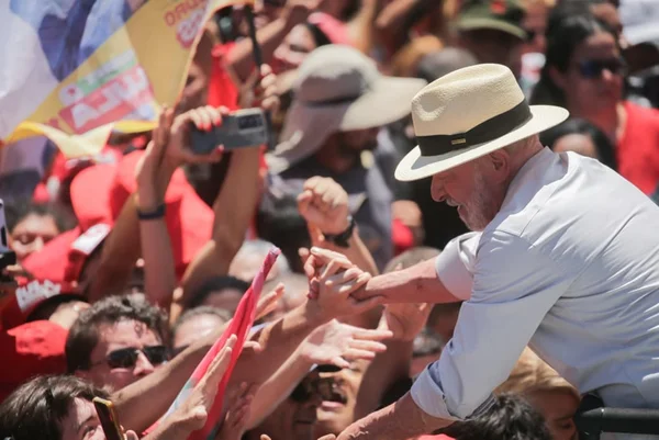 Na reta final, Lula reforça combate à abstenção e investe em pauta positiva