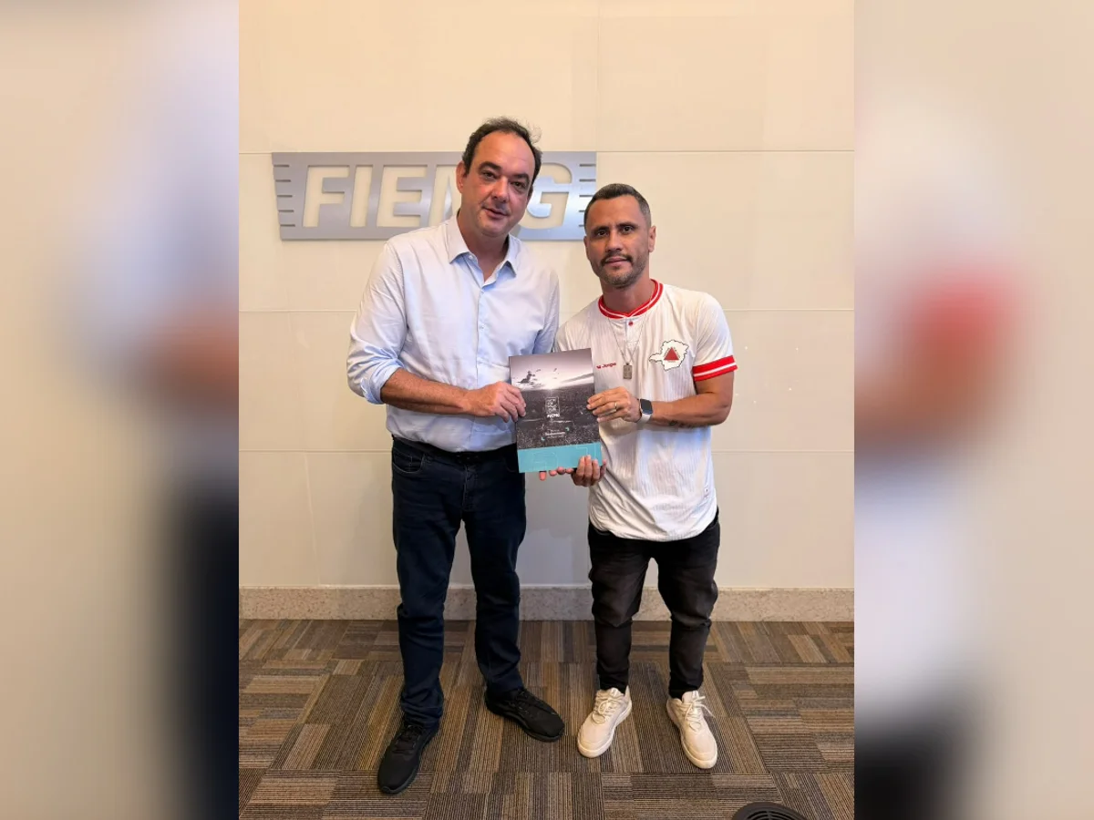 Cleitinho recebe do ex-oponente Roscoe as demandas da indústria mineira