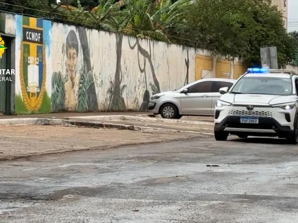 PM que fazia segurança de urnas prende homem que assaltou ônibus no DF