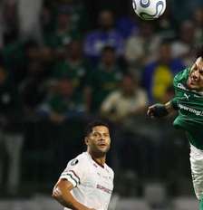Gustavo Gómez ao lado de Thiago Silva, do Fluminense, como capitães das duas equipes – Foto: Cesar Greco/Palmeiras / Jogada10
