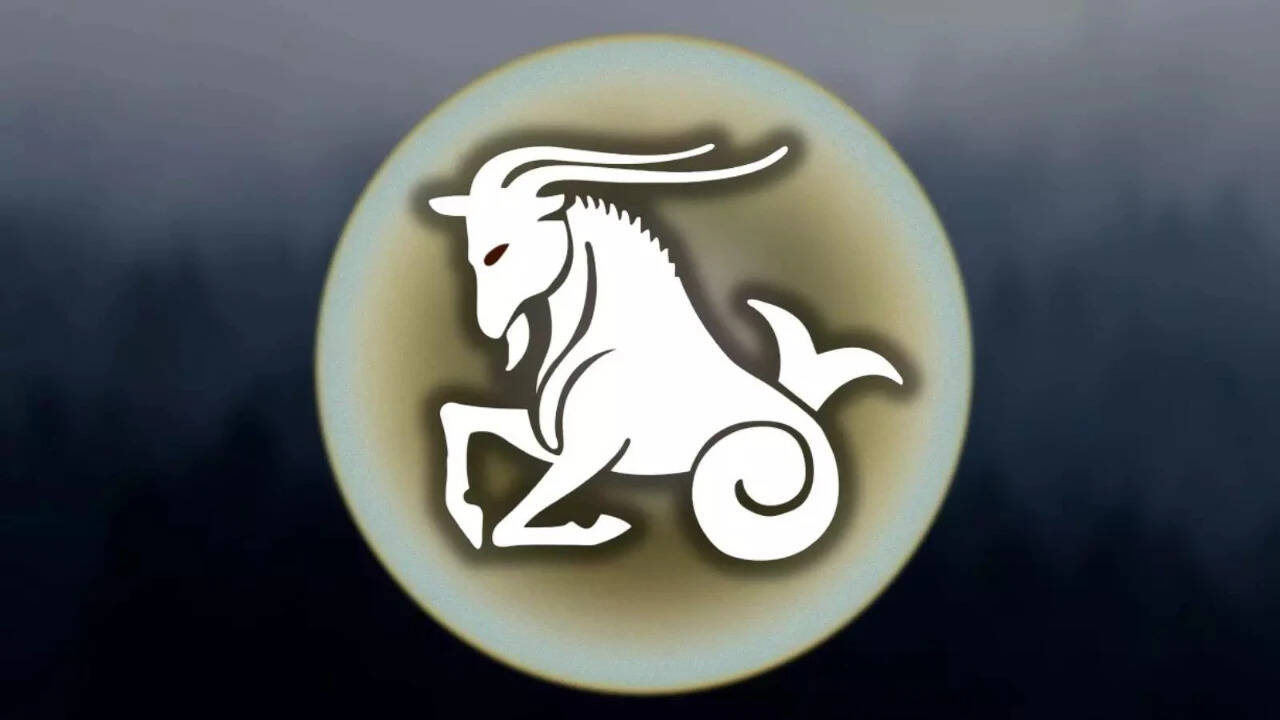 Astrologia de Capricórnio para Shani hoje, 4 de outubro de 2026: Saturno diz para falar menos e significar mais; Lua em Punarvasu direciona o foco para dívidas diárias