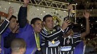 Relembre como foi a polêmica partida entre Corinthians e Internacional no Brasileirão de 2005