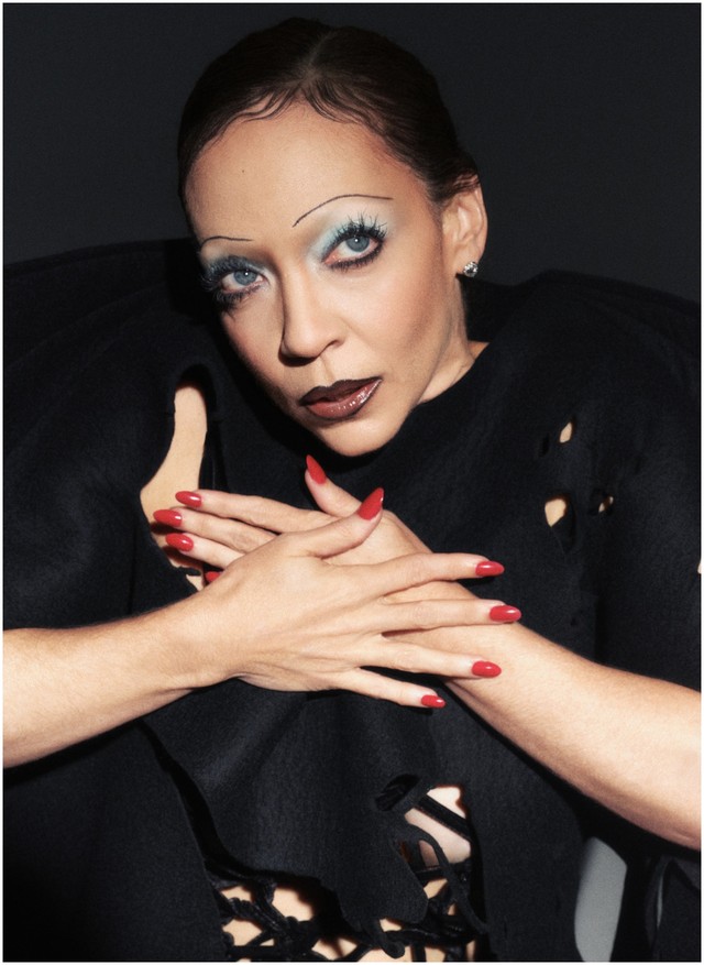 Laila Garin celebra 30 anos de carreira e fala de 'Piaf', sexualidade e criação: 'Sempre fui híbrida'