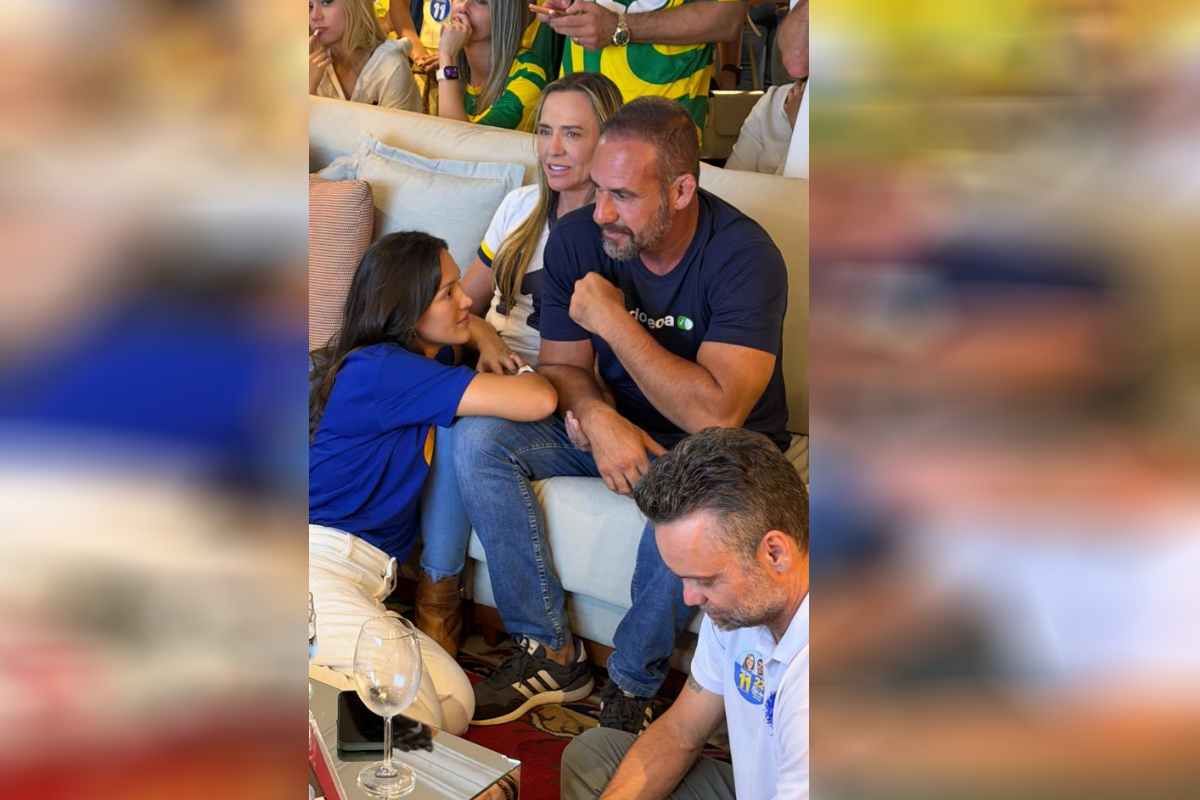 Celina acompanha apuração dos votos com o marido, Fabrício Faleiro, e a filha, Bruna. Ao lado, está o candidato a vice-governador Gustavo Rocha