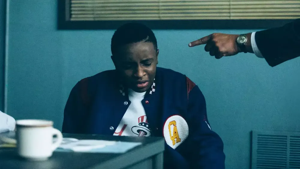 Olhos que Condenam aborda temas como racismo institucional — Foto: Divulgação/Netflix